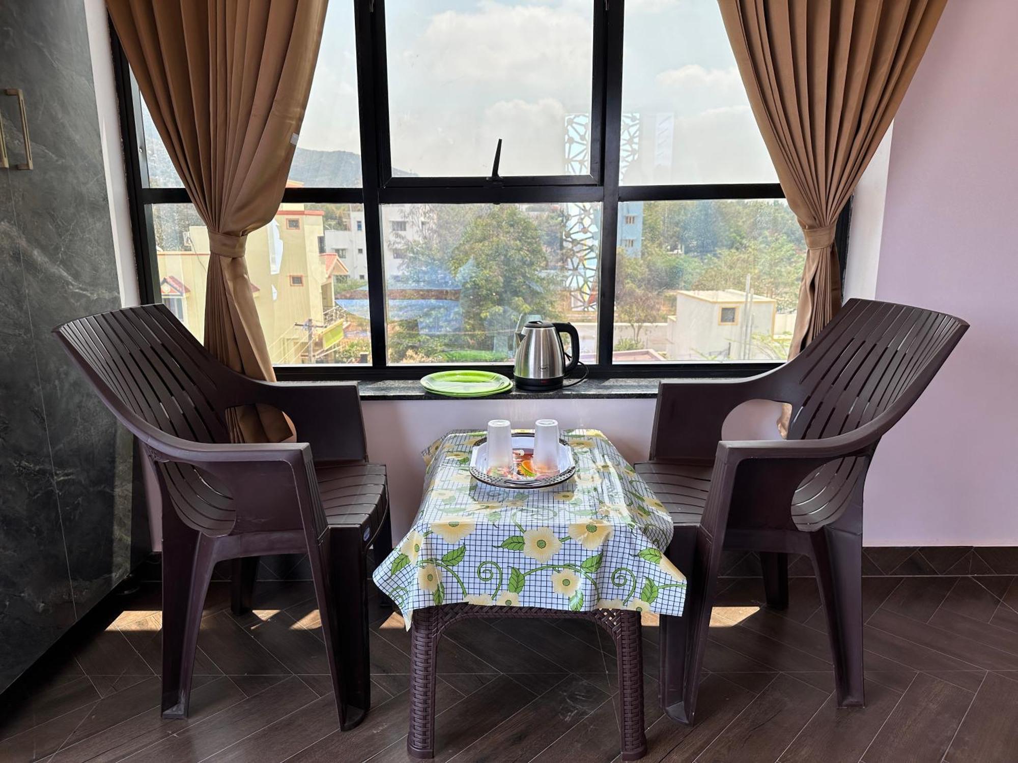 Om Lingeswaran Home Stay Tiruvannāmalai Dış mekan fotoğraf